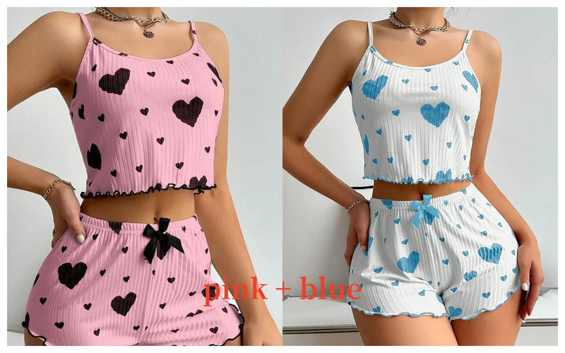 Set of women’s pajamas love print