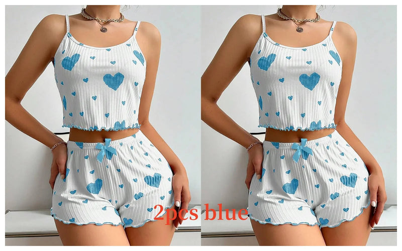 Set of women’s pajamas love print